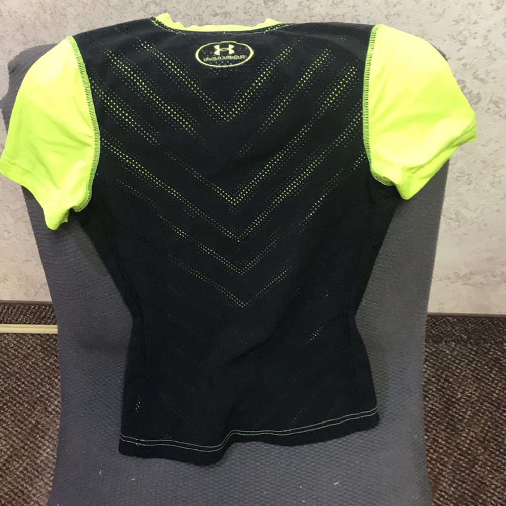 Neon Under armor shirt